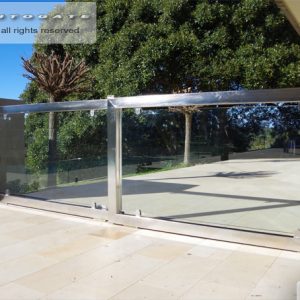 glass and stainless steel telescopic gates