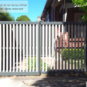timber and steel telescopic gates